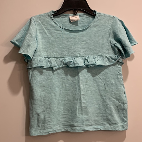 3 piece bundle: Girls 2 Tops & Jeggings - Picture 2 of 15